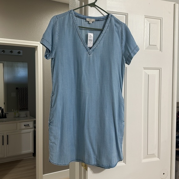 NWT LOFT Light Blue Denim dress - Picture 1 of 5
